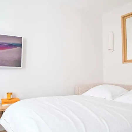 Lola - Design 2br Mouffetard Pantheon * Paris